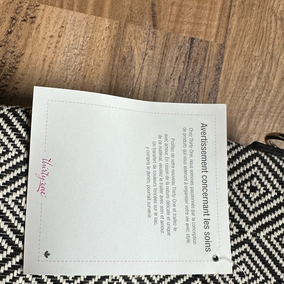 Thirty-one Jewell tote with triple slit pocket - Picture 3 of 3